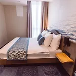 호텔 Libertas Elements Pure 4*