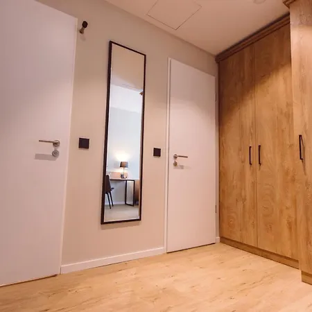 Libertas Elements Pure 4*