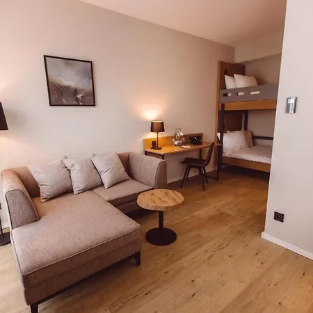 Libertas Elements Pure 4*