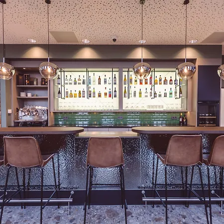 Libertas Elements Pure 4*