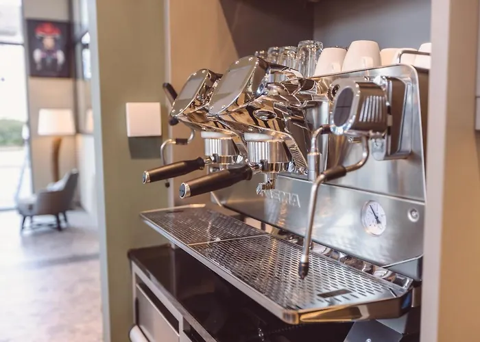 Otel Libertas Elements Pure 4*