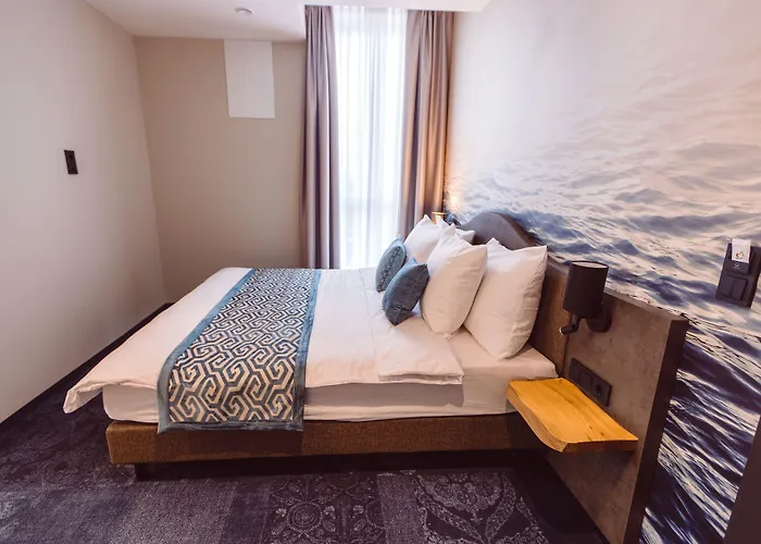 Otel Libertas Elements Pure 4*